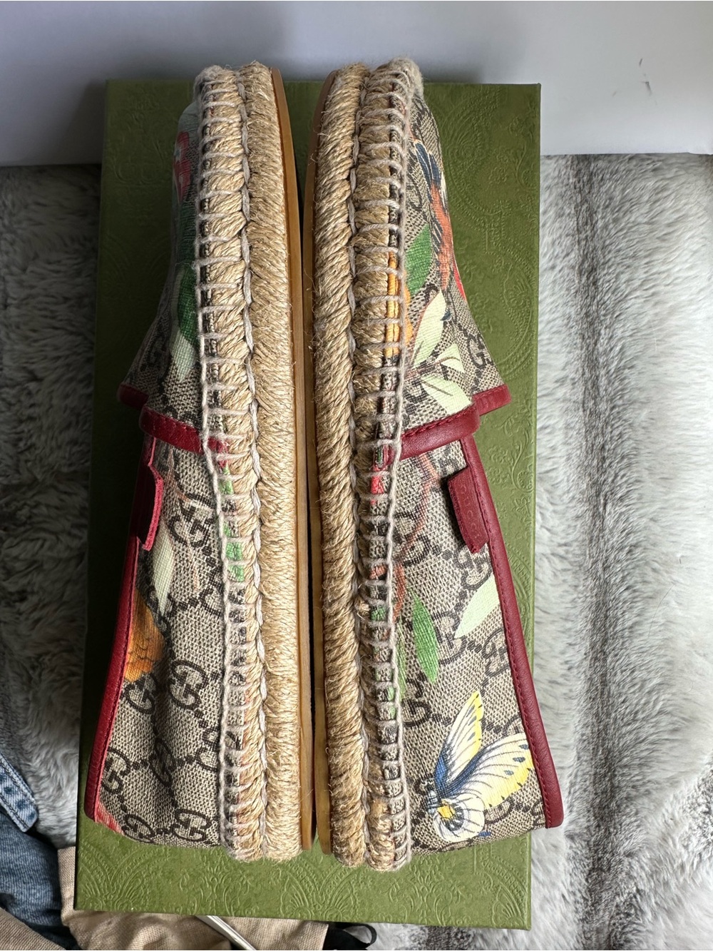 Gucci GG Supreme Floral Espadrilles
Italian 36.5 or 6.5 US - Picture 4 of 10